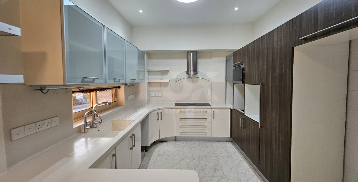 Spacious Four Bedroom Penthouse in Agia Filaxi