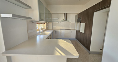 Spacious Four Bedroom Penthouse in Agia Filaxi