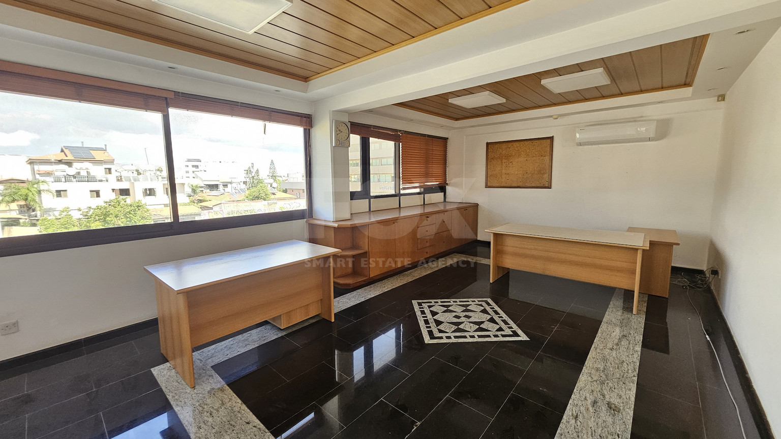 Partially Furnished Office Unit 250m in Pafou Avenue-Omonoia Area