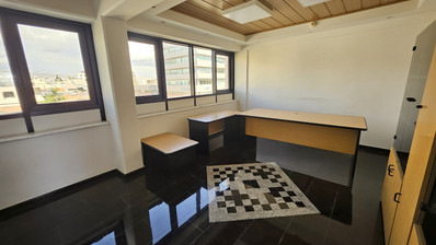 Partially Furnished Office Unit 250m in Pafou Avenue-Omonoia Area
