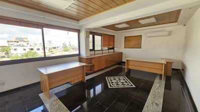 Partially Furnished Office Unit 250m in Pafou Avenue-Omonoia Area