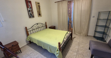 Three bedroom townhouse for rent