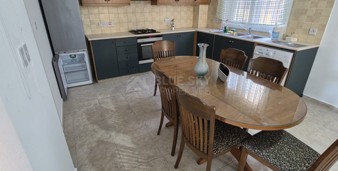 Three bedroom townhouse for rent