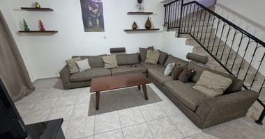 Three bedroom townhouse for rent