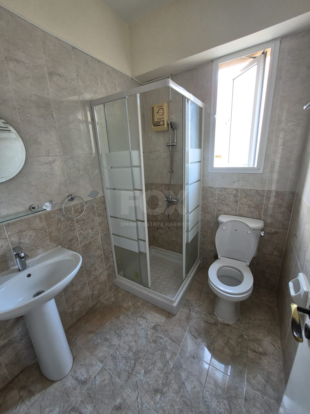 Three bedroom townhouse for rent