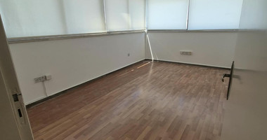 Office to rent On Makarios Avenue, Limassol