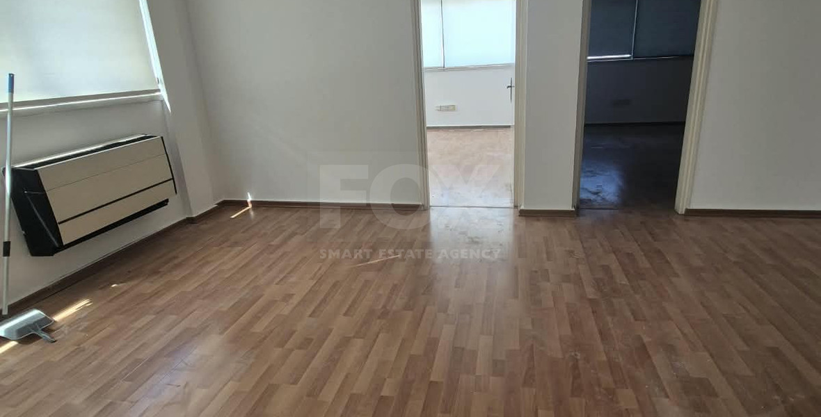 Office to rent On Makarios Avenue, Limassol