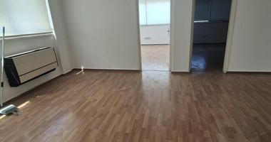 Office to rent On Makarios Avenue, Limassol
