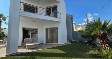 Spacious Four Bedroom Furnished House with Garden in Agios Athanasios, Limassol