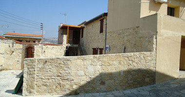 Two-Story Traditional House in Agios Therapontas