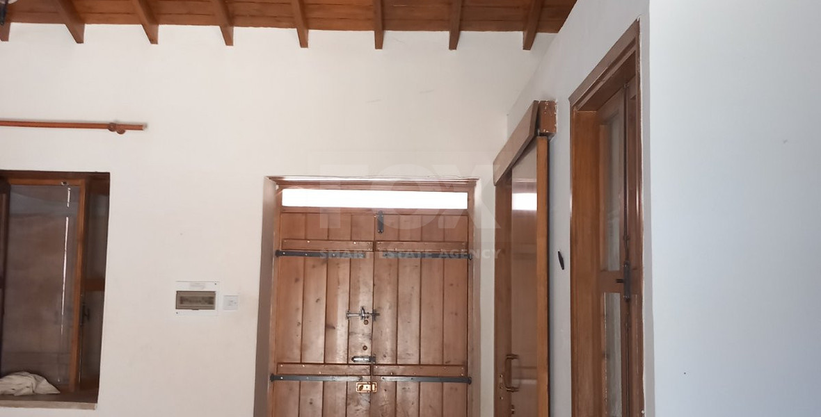 Two-Story Traditional House in Agios Therapontas