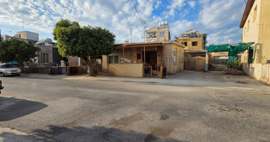 Two-Bedroom Detached House for Sale in Kapsalos – Prime Location with Excellent Development Potential