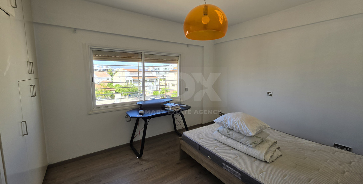 Modern 3-Bedroom Apartment in Mesa Geitonia
