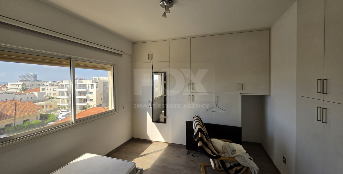 Modern 3-Bedroom Apartment in Mesa Geitonia