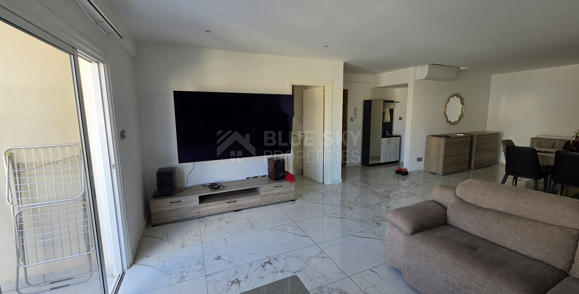 Modern 3-Bedroom Apartment in Mesa Geitonia