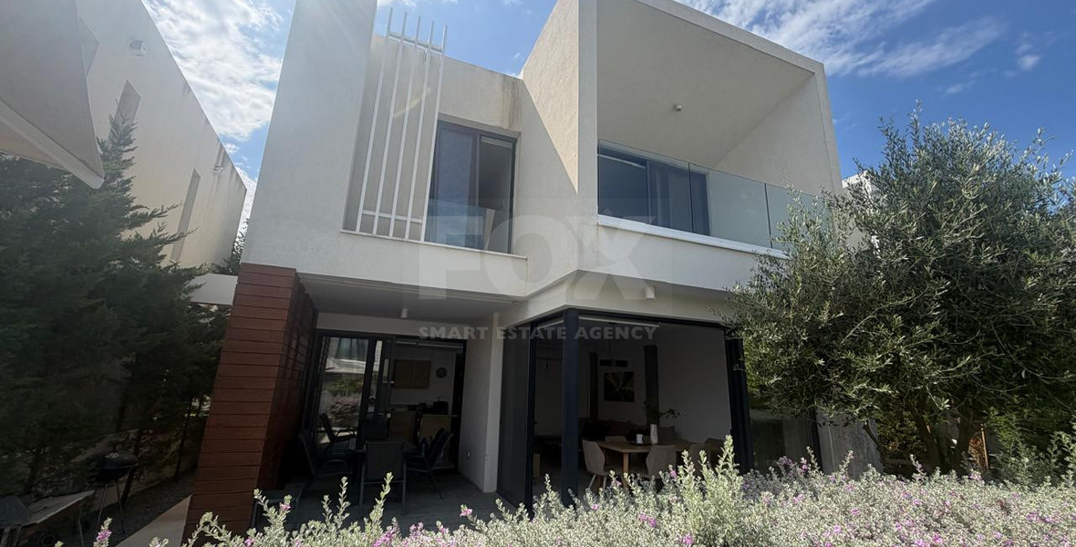 Luxury three Bedroom Villa with Panoramic Sea Views & Private Roof Garden | No VAT  | KEY READY