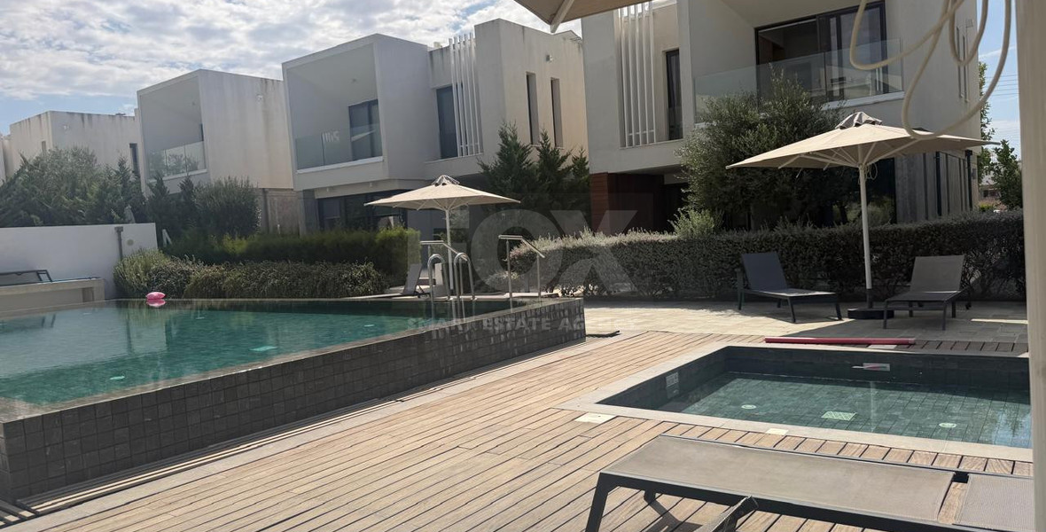 Luxury three Bedroom Villa with Panoramic Sea Views & Private Roof Garden | No VAT  | KEY READY