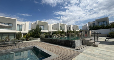 Luxury three Bedroom Villa with Panoramic Sea Views & Private Roof Garden | No VAT  | KEY READY
