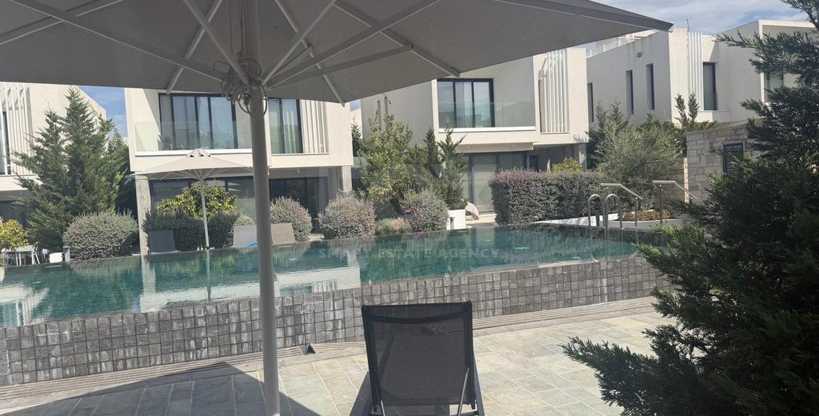 Luxury three Bedroom Villa with Panoramic Sea Views & Private Roof Garden | No VAT  | KEY READY