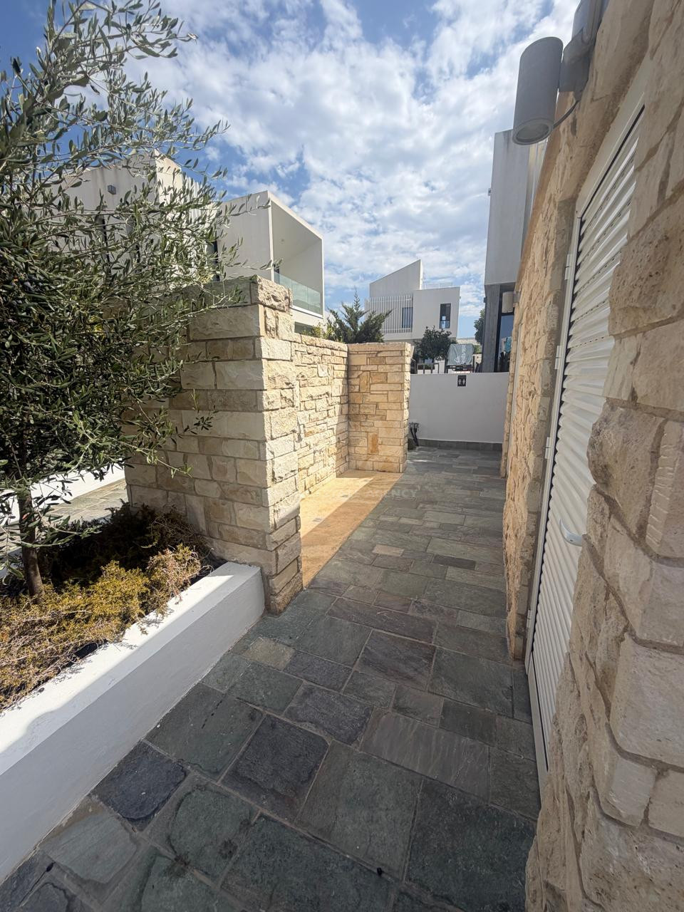 Luxury three Bedroom Villa with Panoramic Sea Views & Private Roof Garden | No VAT  | KEY READY