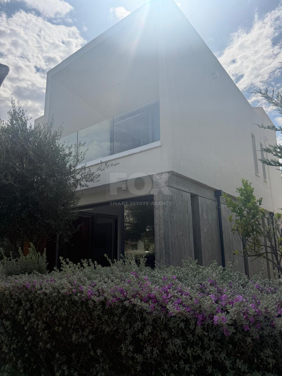 Luxury three Bedroom Villa with Panoramic Sea Views & Private Roof Garden | No VAT  | KEY READY