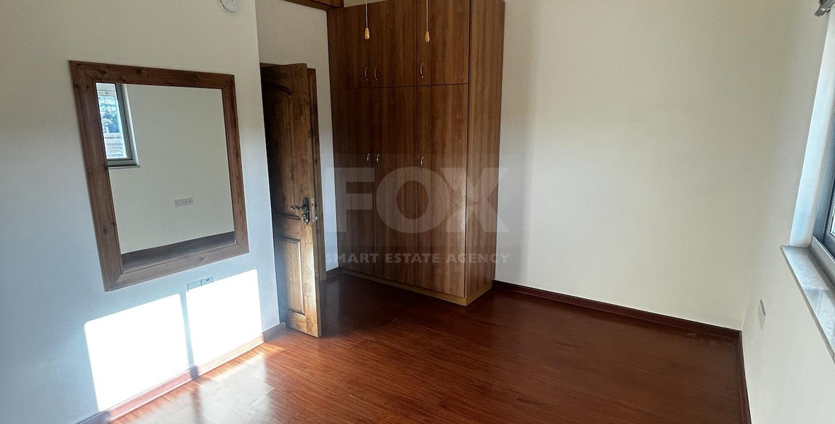Beautiful Detached 2-Bedroom House with Private Pool in Souni