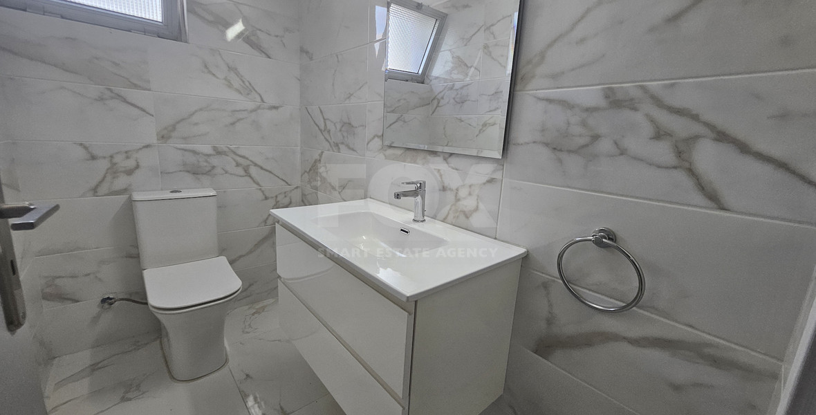 Three Bedroom Renovated Apartment in Germasogeia