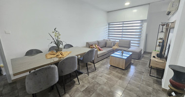 Three Bedroom Renovated Apartment in Germasogeia