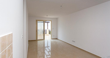 Two Bedroom Apartment in Pegeia, Paphos with Sea Views & Communal Pools, for sale