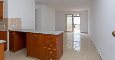 Two Bedroom Apartment in Pegeia, Paphos with Sea Views & Communal Pools, for sale