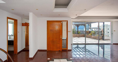 Spacious 4-Bedroom Duplex Penthouse with Separate Title Deed For Sale in Kato Polemidia