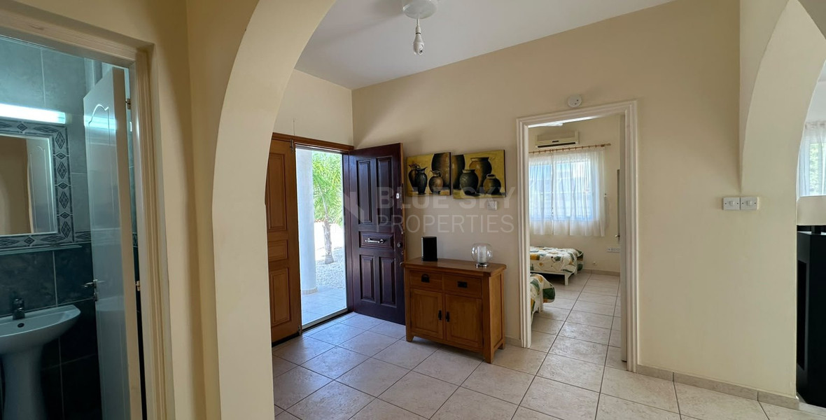 Luxury four Bedroom Detached Villa with Private Pool & Sea Views for Sale in Sea Caves – St George, Paphos | Full title deeds
