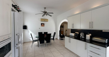 Luxury four Bedroom Detached Villa with Private Pool & Sea Views for Sale in Sea Caves – St George, Paphos | Full title deeds