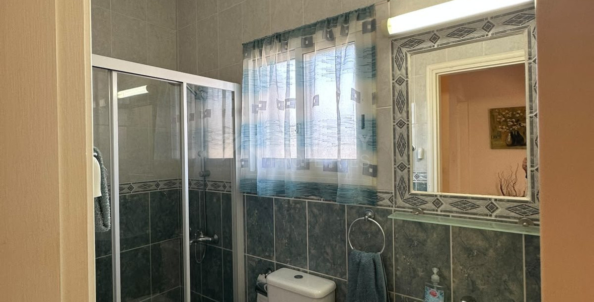 Luxury four Bedroom Detached Villa with Private Pool & Sea Views for Sale in Sea Caves – St George, Paphos | Full title deeds