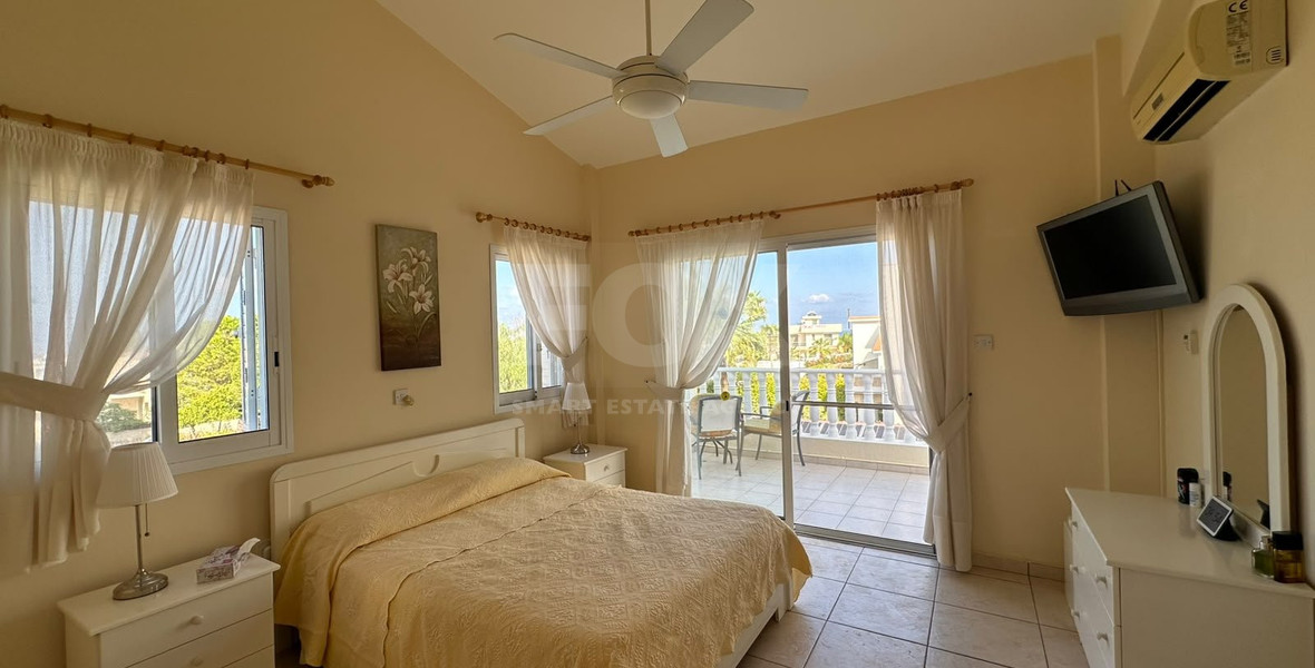 Luxury four Bedroom Detached Villa with Private Pool & Sea Views for Sale in Sea Caves – St George, Paphos | Full title deeds