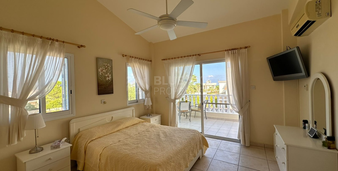 Luxury four Bedroom Detached Villa with Private Pool & Sea Views for Sale in Sea Caves – St George, Paphos | Full title deeds
