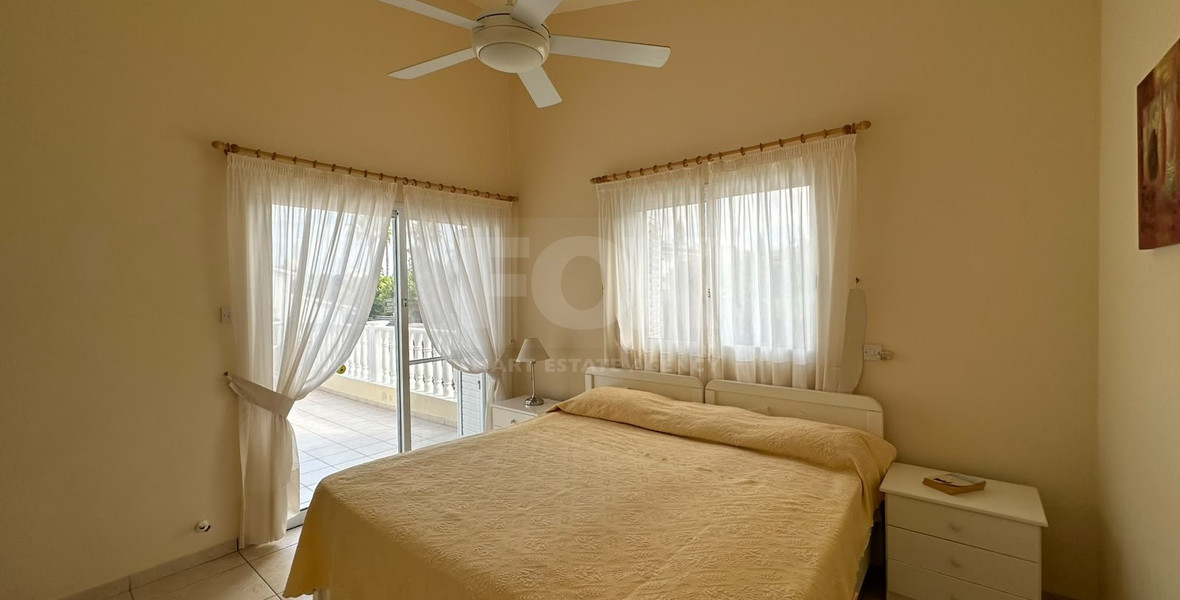 Luxury four Bedroom Detached Villa with Private Pool & Sea Views for Sale in Sea Caves – St George, Paphos | Full title deeds