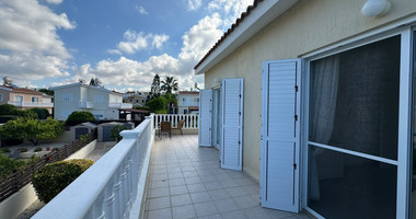 Luxury four Bedroom Detached Villa with Private Pool & Sea Views for Sale in Sea Caves – St George, Paphos | Full title deeds