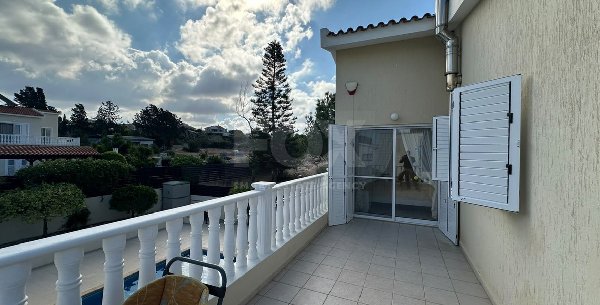Luxury four Bedroom Detached Villa with Private Pool & Sea Views for Sale in Sea Caves – St George, Paphos | Full title deeds