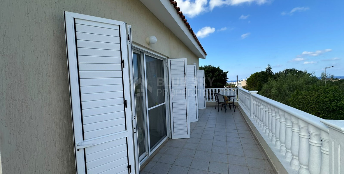 Luxury four Bedroom Detached Villa with Private Pool & Sea Views for Sale in Sea Caves – St George, Paphos | Full title deeds