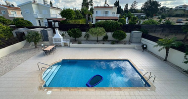 Luxury four Bedroom Detached Villa with Private Pool & Sea Views for Sale in Sea Caves – St George, Paphos | Full title deeds
