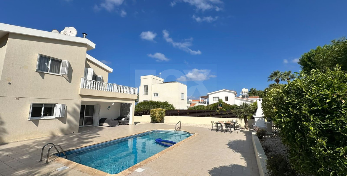 Luxury four Bedroom Detached Villa with Private Pool & Sea Views for Sale in Sea Caves – St George, Paphos | Full title deeds