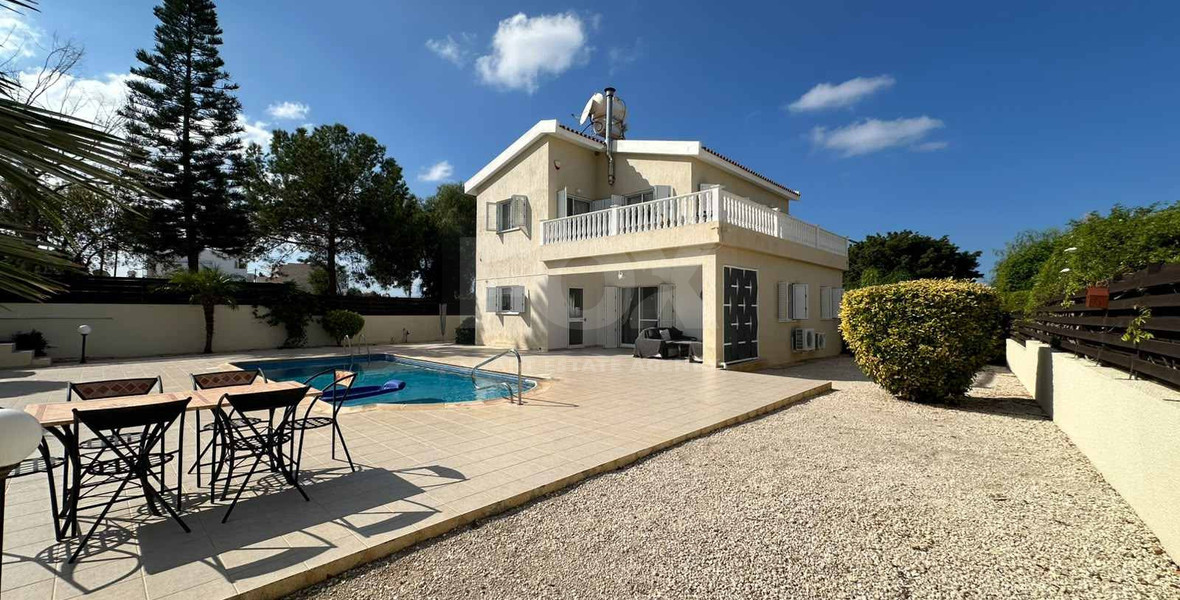 Luxury four Bedroom Detached Villa with Private Pool & Sea Views for Sale in Sea Caves – St George, Paphos | Full title deeds