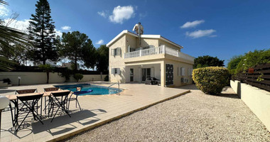 Luxury four Bedroom Detached Villa with Private Pool & Sea Views for Sale in Sea Caves – St George, Paphos | Full title deeds