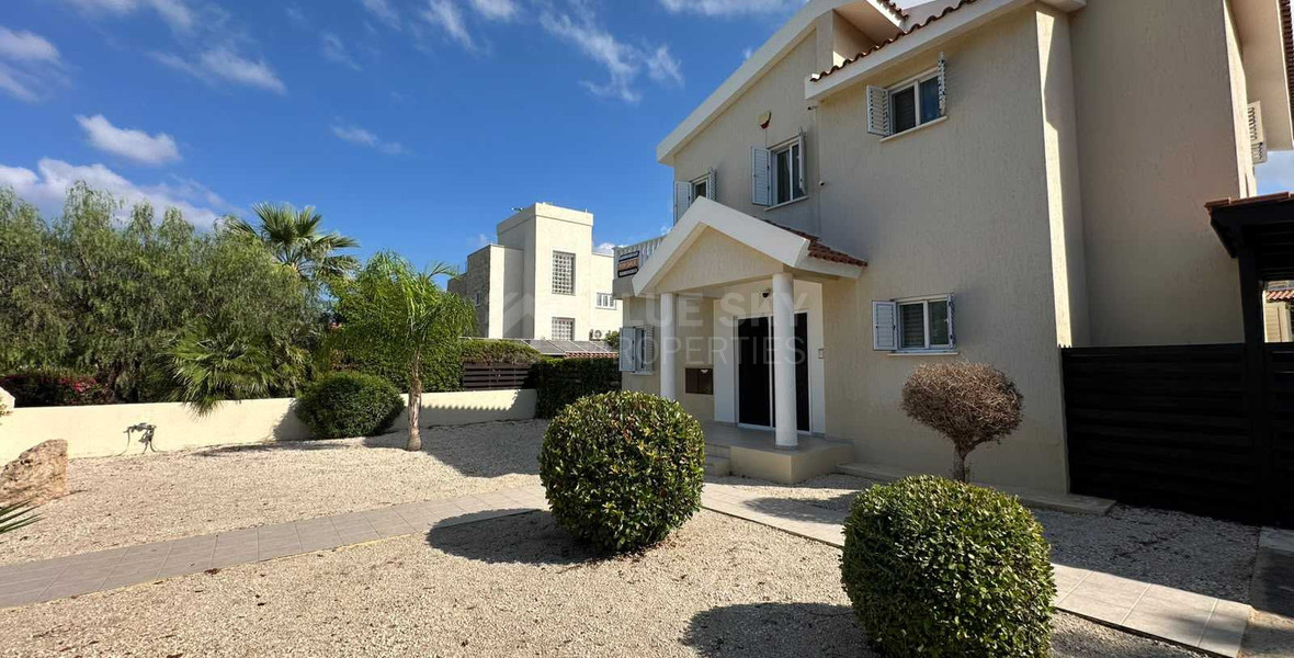 Luxury four Bedroom Detached Villa with Private Pool & Sea Views for Sale in Sea Caves – St George, Paphos | Full title deeds