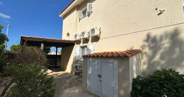 Luxury four Bedroom Detached Villa with Private Pool & Sea Views for Sale in Sea Caves – St George, Paphos | Full title deeds