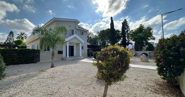 Luxury four Bedroom Detached Villa with Private Pool & Sea Views for Sale in Sea Caves – St George, Paphos | Full title deeds