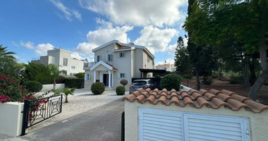 Luxury four Bedroom Detached Villa with Private Pool & Sea Views for Sale in Sea Caves – St George, Paphos | Full title deeds