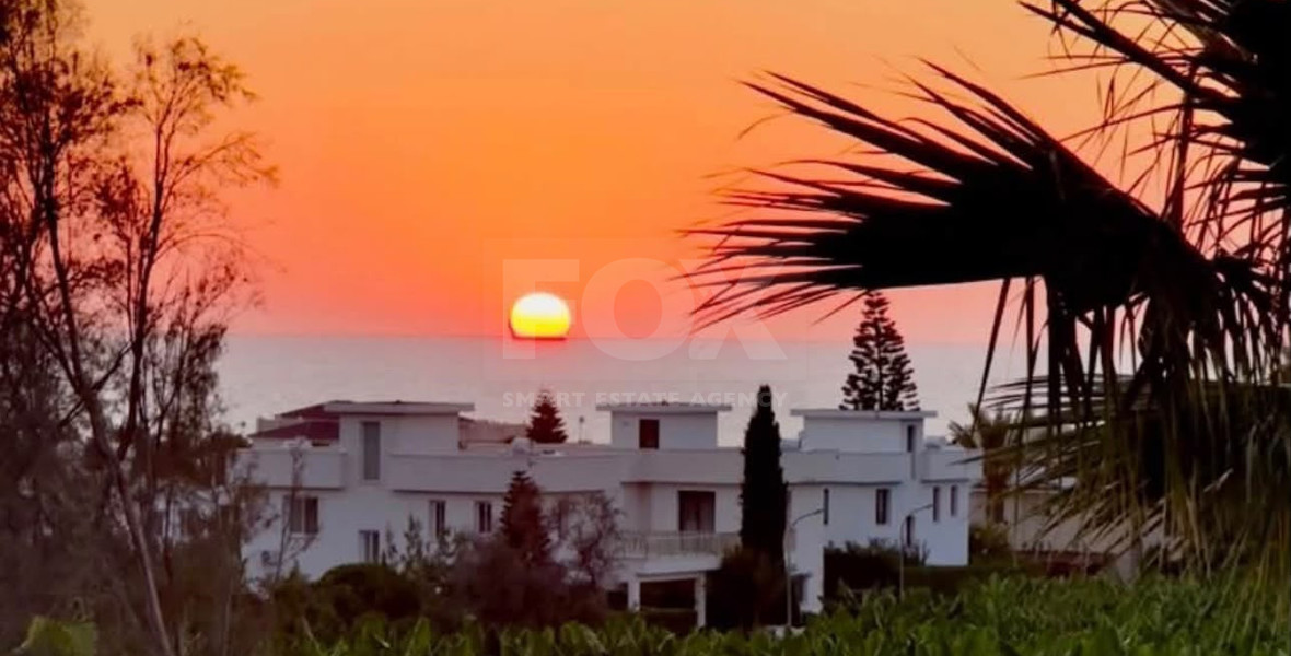 Luxury four Bedroom Detached Villa with Private Pool & Sea Views for Sale in Sea Caves – St George, Paphos | Full title deeds