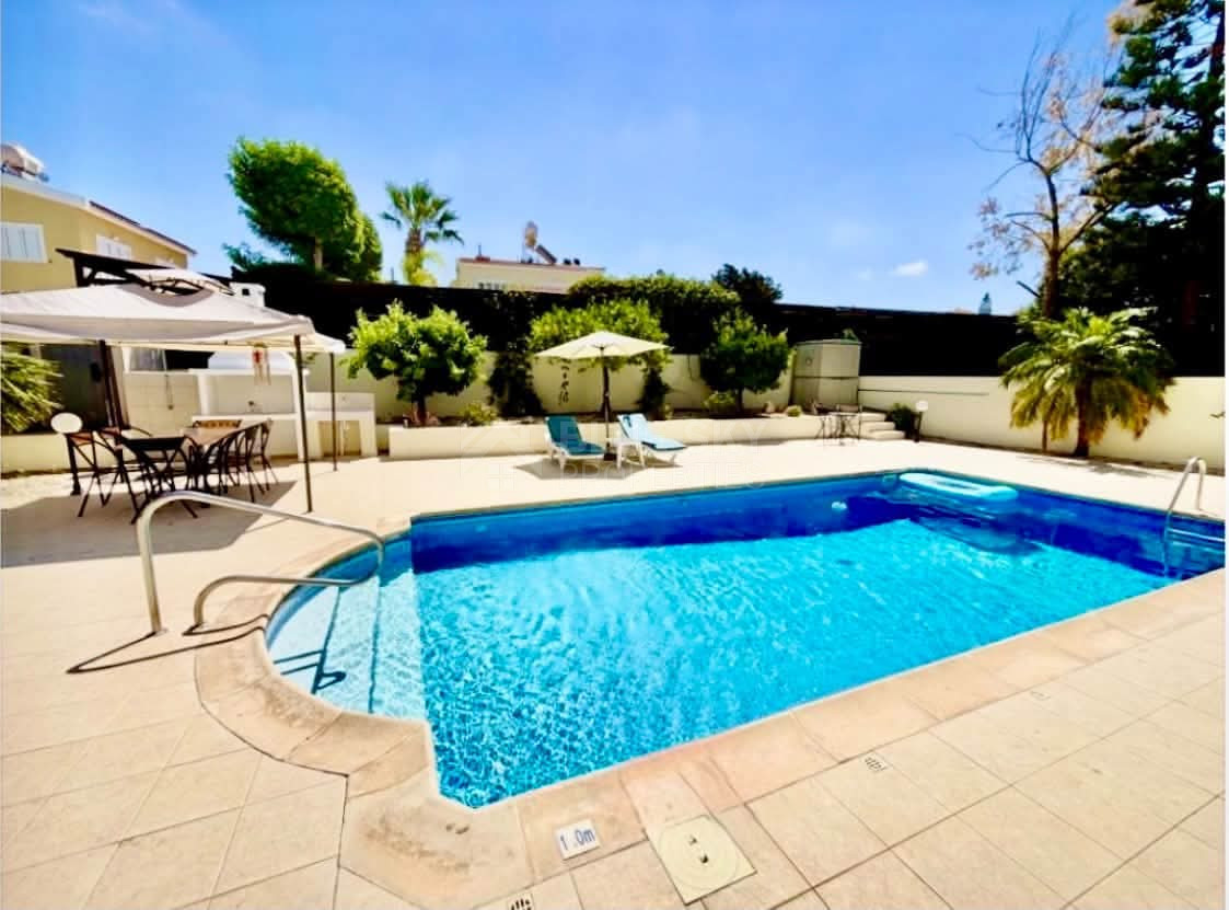 Luxury four Bedroom Detached Villa with Private Pool & Sea Views for Sale in Sea Caves – St George, Paphos | Full title deeds